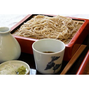 茨城県 伊勢又米穀製粉 常陸秋そば(伊ー30) 国内製造 そば1200g、めんつゆ280g「お届け期間6/11-8/25」【夏の贈りもの・お中元】【KN】
